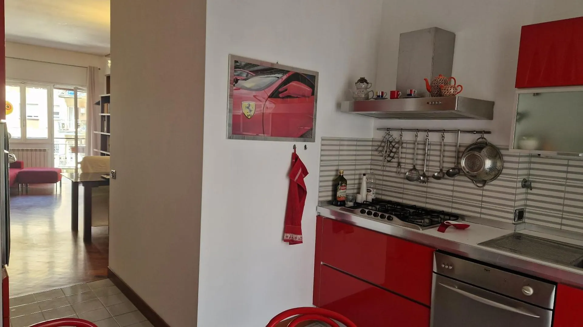 Via Tiburtina Vicino Universita E Stazione Intero Appartamento Per La Tua Vacanza A Roma 0*, Rome Italy
