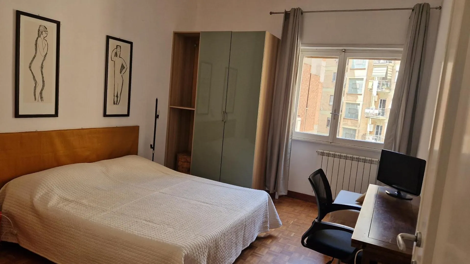 Via Tiburtina Vicino Universita E Stazione Intero Appartamento Per La Tua Vacanza A Roma Rome